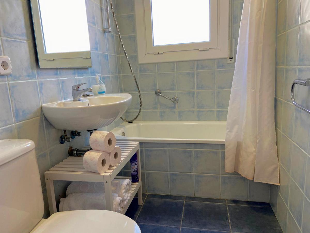 Apartamentos Aquarium. 150 Metros Playa. Roses Exterior photo